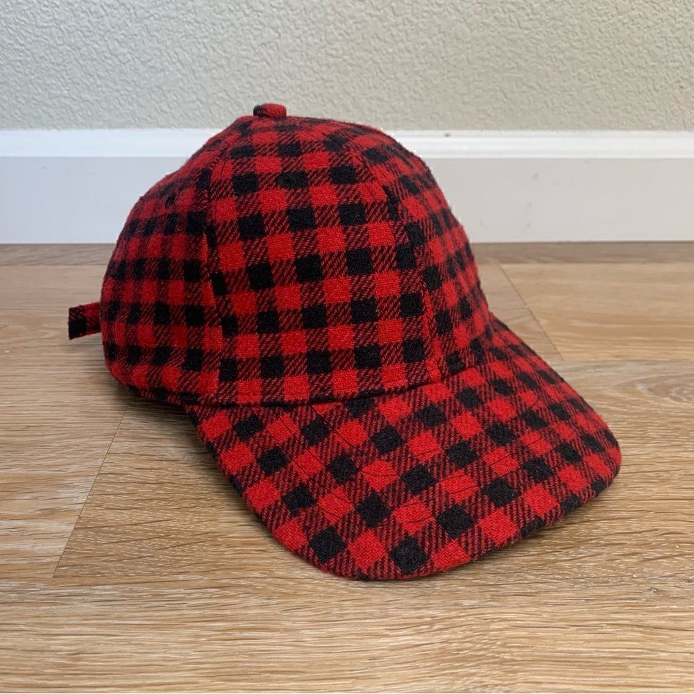 Time and Tru Wool Blend Red/Black Plaid Mini Buff Adjustable Hat